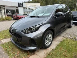 Lead grey Neu 2025 Mazda 2 Center-Line Kleinwagen | 22.990 € (Fairer Preis)
