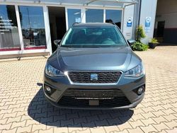 Grau Gebraucht 2020 Seat Arona Style SUV | 19.590 € (Fairer Preis)