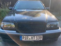 Schwarz Gebraucht 1998 Mercedes C200 Elegance Limousine | 2.250 € (Guter Preis)