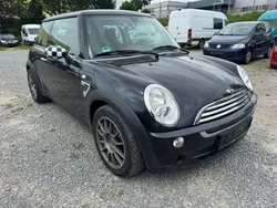 Schwarz Gebraucht 2005 Mini ONE Kleinwagen | 4.490 € (Etwas zu teuer)