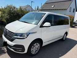 Weiß Gebraucht 2020 VW Multivan Generation Six Van / Kleinbus | 50.000 € (Fairer Preis)