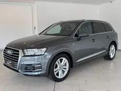 Grau Gebraucht 2016 Audi Q7 S-Line SUV | 40.990 € (Etwas zu teuer)