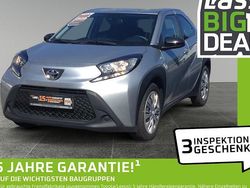 Silber Gebraucht 2023 Toyota Aygo Kleinwagen | 12.980 € (Fairer Preis)