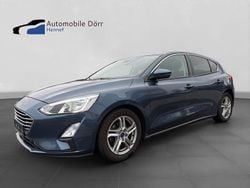 Blau Gebraucht 2019 Ford Focus Cool & Connect Limousine | 12.500 € (Etwas zu teuer)