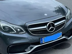 Grau Gebraucht 2014 Mercedes E250 AMG Kombi | 12.100 € (Fairer Preis)