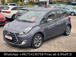 Grau Gebraucht 2017 Hyundai ix20 Passion Van / Kleinbus | 11.990 € (Fairer Preis)