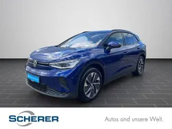 Blue dusk metallic (metallic) Gebraucht 2025 VW ID.4 Pro SUV | 39.950 € (Superpreis)