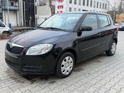 Schwarz Gebraucht 2009 Skoda Fabia Classic Limousine | 750 € (Guter Preis)