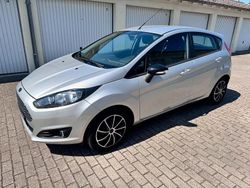 Silber Gebraucht 2014 Ford Fiesta Kleinwagen | 6.999 € (Fairer Preis)