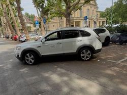 Weiß Gebraucht 2012 Chevrolet Captiva LT SUV | 6.000 € (Etwas zu teuer)