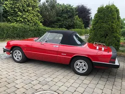 Rot Gebraucht 1989 Alfa Romeo Spider Cabrio | 18.500 €