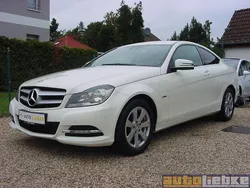 Calcitweiß Gebraucht 2011 Mercedes C180 Coupé | 9.590 € (Guter Preis)