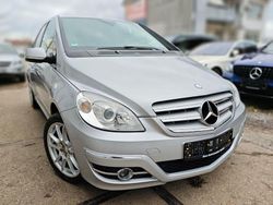 Silber Gebraucht 2008 Mercedes B200 Sport Van / Kleinbus | 5.500 € (Fairer Preis)