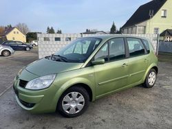 Grün Gebraucht 2008 Renault Scénic II Authentique Van / Kleinbus | 2.490 € (Fairer Preis)
