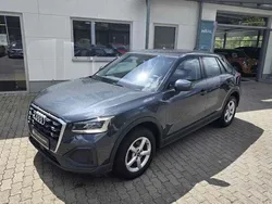 Grau Gebraucht 2023 Audi Q2 Comfort SUV | 23.980 € (Guter Preis)