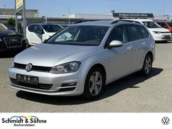 Silber metallic Gebraucht 2016 VW Golf VII Comfortline Kombi | 8.270 € (Superpreis)