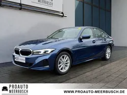 Blau Gebraucht 2023 BMW 320 Comfort Edition Limousine | 34.999 € (Superpreis)