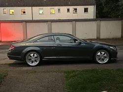 Beige Gebraucht 2008 Mercedes CL500 Coupé | 12.000 €