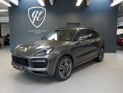 Grau Gebraucht 2019 Porsche Cayenne Turbo SUV | 69.900 €