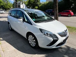 Schneeweiss/summitwhite/arctic Gebraucht 2012 Opel Zafira Tourer Edition Van / Kleinbus | 8.500 € (Fairer Preis)