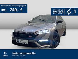 Grau Gebraucht 2022 Skoda Octavia RS Kombi | 27.890 € (Fairer Preis)