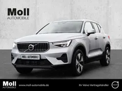 Silber Gebraucht 2023 Volvo XC40 Core SUV | 36.780 € (Fairer Preis)