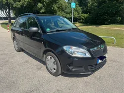 Schwarz Gebraucht 2010 Skoda Fabia Kleinwagen | 3.250 € (Guter Preis)