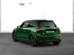 Metallic Gebraucht 2022 Mini Cooper SE Classic Kleinwagen | 20.950 € (Guter Preis)