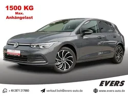 Delfingrau metallic Gebraucht 2023 VW Golf VIII Move Limousine | 26.430 € (Guter Preis)