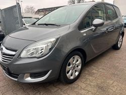 Grau Gebraucht 2016 Opel Meriva Innovation Van / Kleinbus | 6.999 € (Guter Preis)