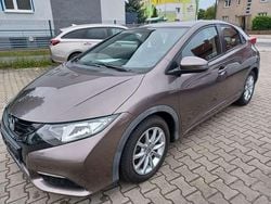Grau Gebraucht 2013 Honda Civic Comfort Limousine | 7.998 € (Fairer Preis)