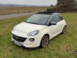 Weiß Gebraucht 2016 Opel Adam Open Air Kleinwagen | 8.599 € (Fairer Preis)
