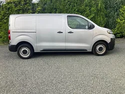Silber Gebraucht 2019 Citroën Jumpy Van / Kleinbus | 11.400 € (Guter Preis)