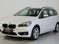 Weiß Gebraucht 2017 BMW 218 Gran Tourer Sport Line Van / Kleinbus | 13.840 € (Fairer Preis)