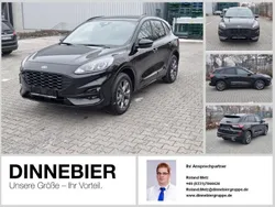Schwarz (metallic) Gebraucht 2022 Ford Kuga ST-Line SUV | 28.389 € (Fairer Preis)