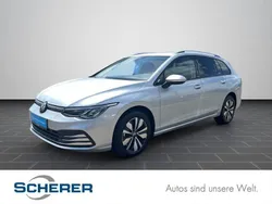 Reflexsilber metallic (metallic) Gebraucht 2024 VW Golf VIII Move Kombi | 24.500 € (Guter Preis)