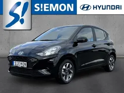 Schwarz Neu 2024 Hyundai i10 Trend Kleinwagen | 18.930 € (Fairer Preis)