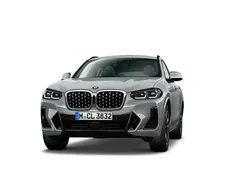 Grau Gebraucht 2024 BMW X4 Shadowline SUV | 61.207 € (Etwas zu teuer)