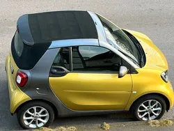 Gold Gebraucht 2019 Smart ForTwo Cabrio Cabrio | 13.000 € (Guter Preis)