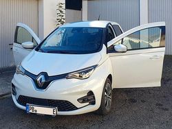 Weiß Gebraucht 2020 Renault Zoe Riviera Kleinwagen | 13.800 € (Etwas zu teuer)