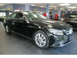 Schwarz Gebraucht 2019 Mercedes C220 Avantgarde Limousine | 27.980 € (Fairer Preis)