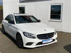 Polarweiss unilack Gebraucht 2019 Mercedes C180 Avantgarde Limousine | 20.950 € (Fairer Preis)