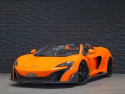 Orange Gebraucht 2017 McLaren 675LT Cabrio | 309.900 €