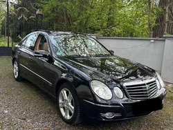 Schwarz Gebraucht 2007 Mercedes E500 Avantgarde Limousine | 12.850 € (Fairer Preis)
