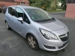 Silber Gebraucht 2015 Opel Meriva Edition Van / Kleinbus | 2.499 € (Fairer Preis)