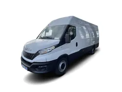 Weiss Gebraucht 2021 Iveco Daily | 31.236 € (Teuer)