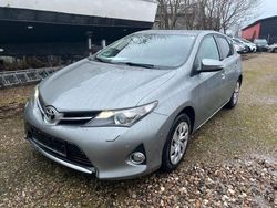 Gebraucht 2014 Toyota Auris Life Limousine | 7.600 € (Fairer Preis)