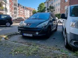 Silber Gebraucht 2009 Peugeot 207 Kombi | 2.000 € (Fairer Preis)