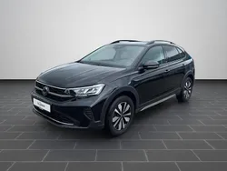 Deep black perleffekt (metallic) Gebraucht 2024 VW Taigo Move SUV | 25.580 € (Guter Preis)