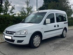 Weiß Gebraucht 2007 Opel Combo Van / Kleinbus | 3.333 € (Fairer Preis)